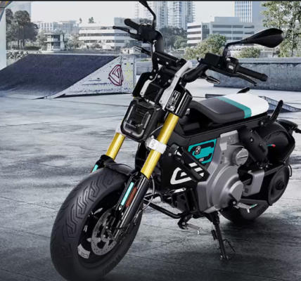 BMW ने भारत में लॉन्च किया नया इलेक्ट्रिक स्कूटर, BMW CE 02 स्कूटर, मात्र 4.49 लाख में हुई लॉन्च !